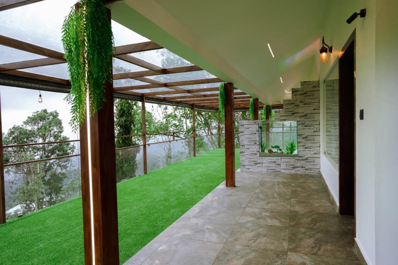 Misty Wonders Hotel Munnar Exterior photo