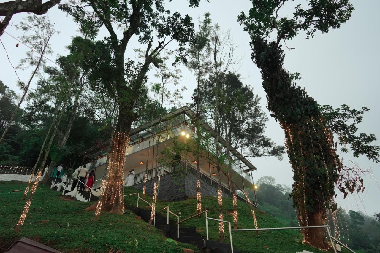 Misty Wonders Hotel Munnar Exterior photo